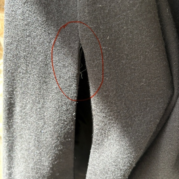 Claralura Original 50’s vintage  Black Cape with Fox Fur Trim one size fits most - Picture 8 of 8